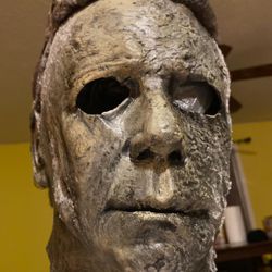 Halloween Ends trick or treat studios mask rehauled $70 Firm