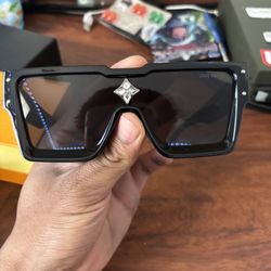 Lv Shades 