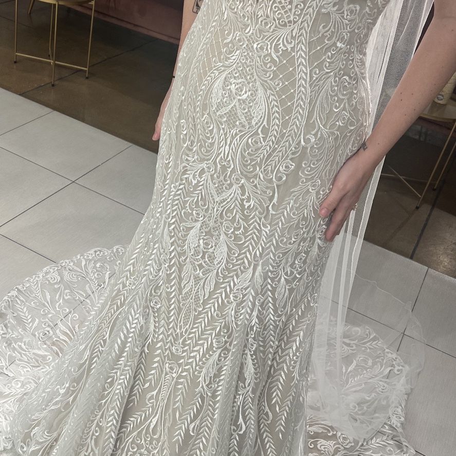 Mia Solano Wedding Dress for Sale in Chandler, AZ - OfferUp