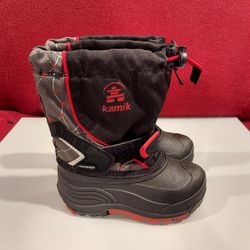 KAMIK SLEET 2 KIDS INSULATED & WATERPROOF WINTER BOOTS SIZE 9 MODEL YQL18166-BLK BLACK & RED LIKE NEW