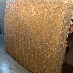 Queen mattress - Free!