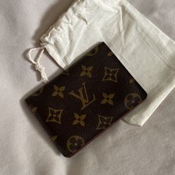 Louis Vuitton card holder
