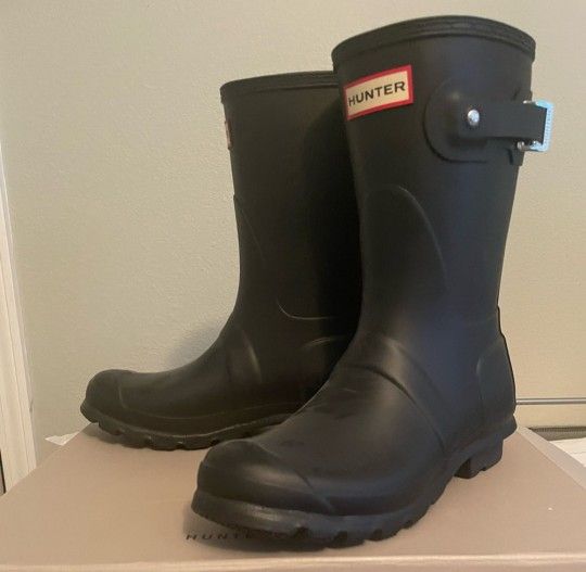 Hunter Rain Boots Size 7