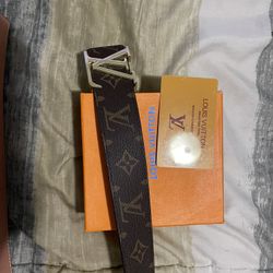 Louis Vuitton Belt Size Larg I Believe