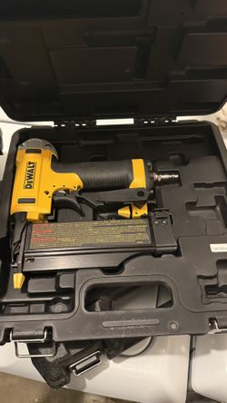 Dewalt 23 Gage Pin Nailer
