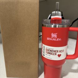 Stanley 40oz Tumbler for Sale in Los Angeles, CA - OfferUp