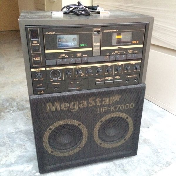 Vintage Karaoke Machine MegaStar HPK7000 for Sale in San Diego, CA