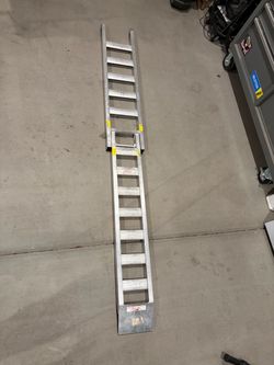 Fly racing dirtbike ramp