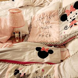 Minnie mouse Baby crib Bedding set 