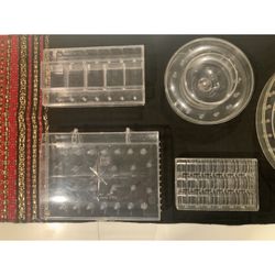 Vintage & collectible Spool Caddy’s.  X5.      Empty.  and.  Full.  $30