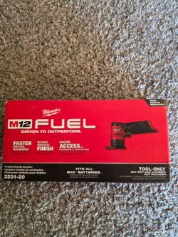 Milwaukee M12 FUEL Orbital Detail Sander 2531-20