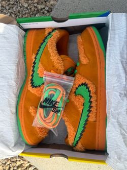 Nike SB Dunk Low Grateful Dead Bears Orange