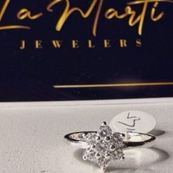 ✅BRAND NEW SILVER 925 RING