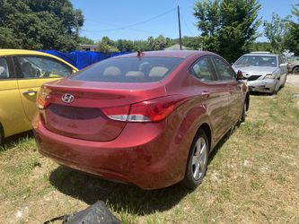 Hyundai Elantra For parts 2011,2012,2013 low miles
