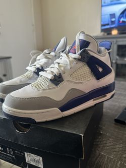 Air Jordan 4 Retro GG