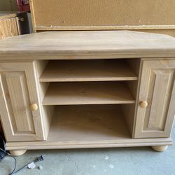 Corner TV Stand