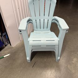 2 Outdoor Chairs