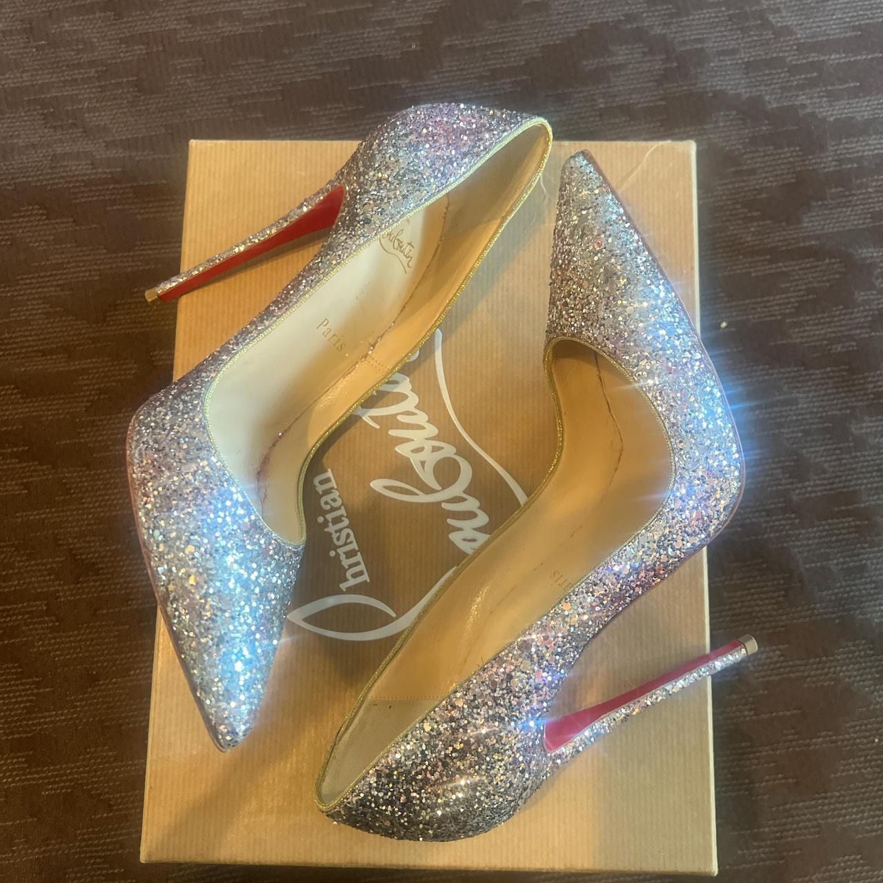 Christian Louboutin So Kate Glitter 