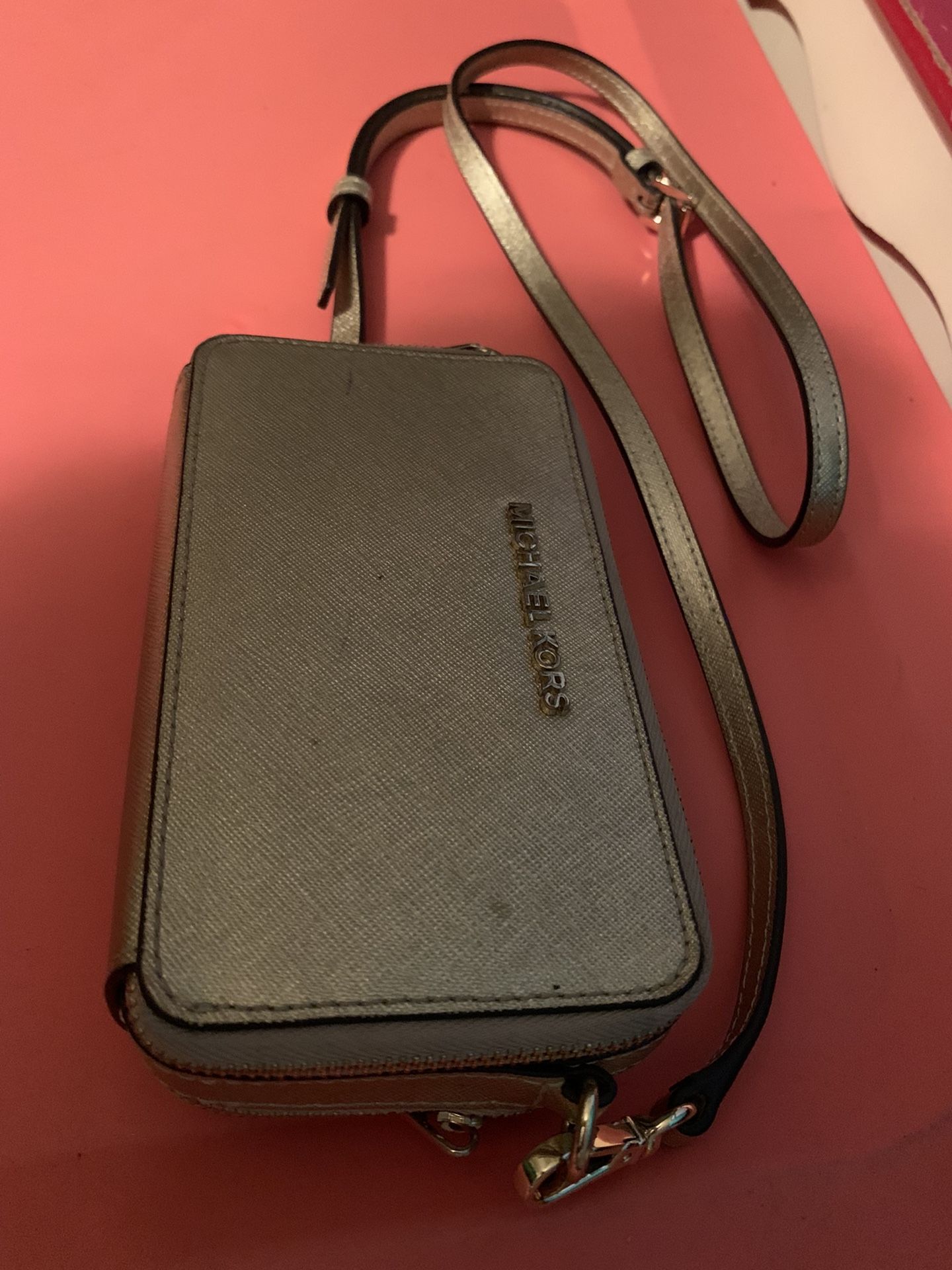 Michael Kors Wallet Bag