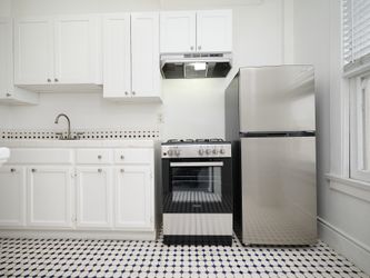 $1,795 Spacious nice bachelor studio in Rampart Village! (Los Angeles)