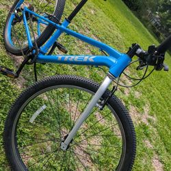 Trek Wahoo 26 Hybrid Bike 