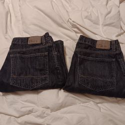 Mens Wrangler Jeans! In Good Condition Size 33×30 $15 Sold All Together 