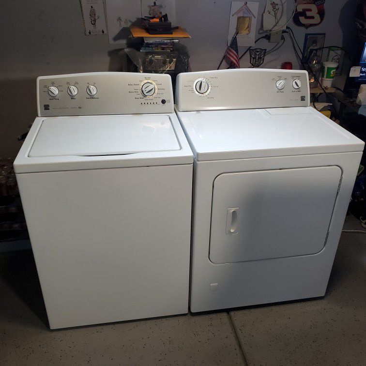 Kenmore 400 Series Matching Set Washer And Gas Dryer