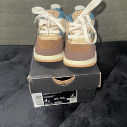 Jordan 4 Retro