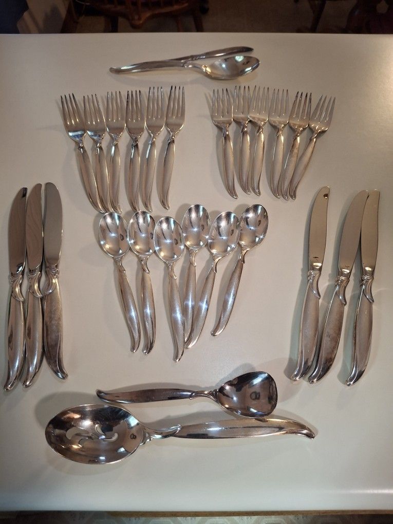 Flair ( Silverplate 1956) By International Silver