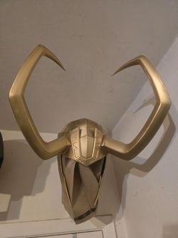 Loki helmet