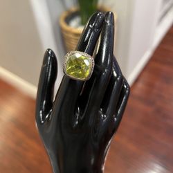 Vintage Chunky Sterling Silver Lemon Green Ring 