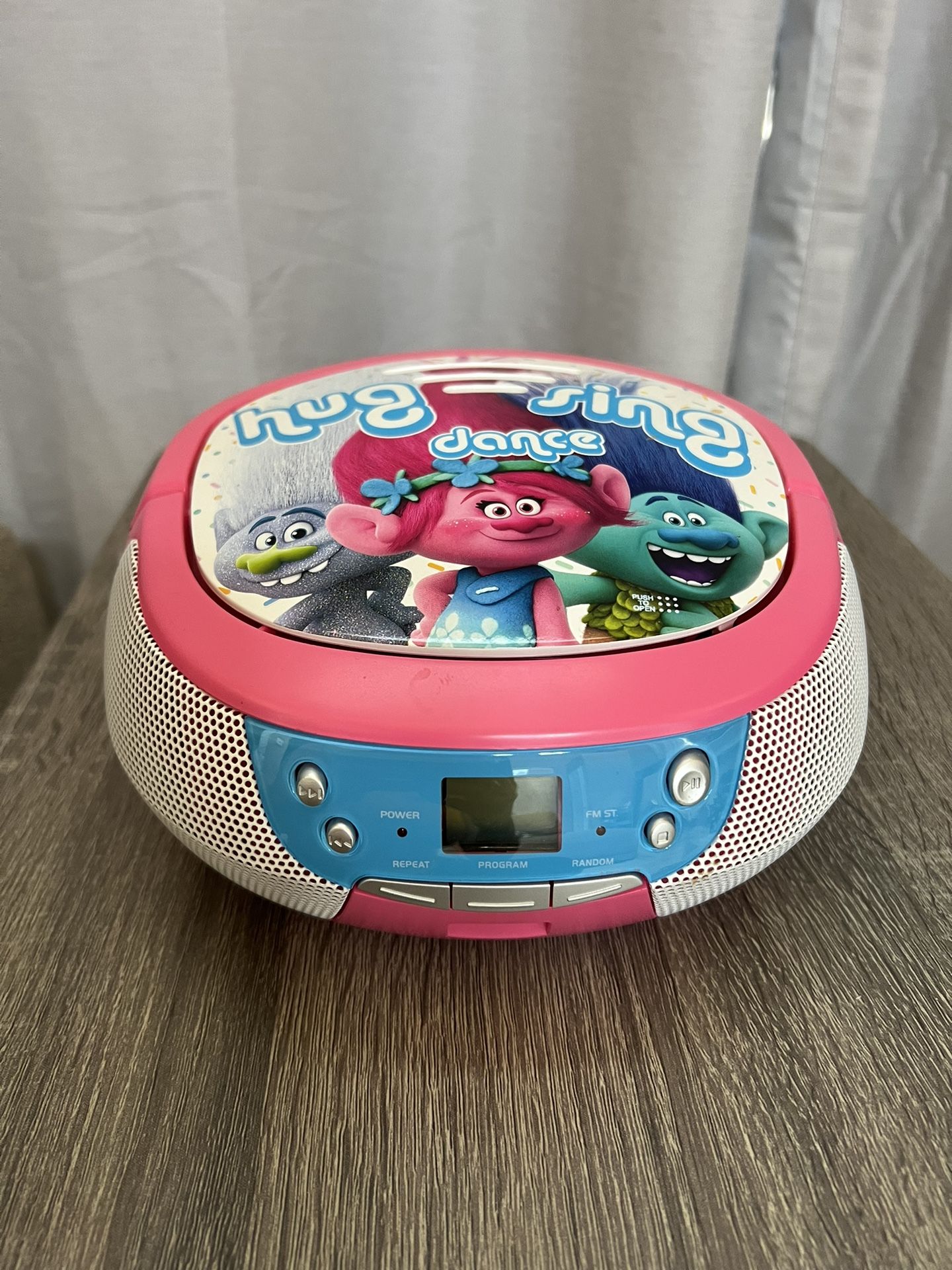 Trolls Cd Player And Radio