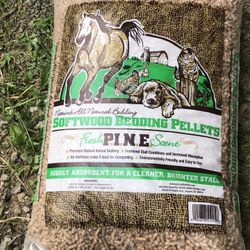 5 x 40 Lb Bags Softwood Bedding Pellets