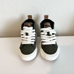 Kids Vans Size 11.5 (brand new with box)