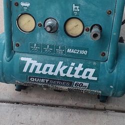 Makita Air Compressor 