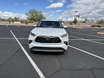 2022 Toyota Highlander Hybrid