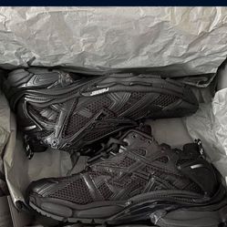 Black Balenciaga Runners