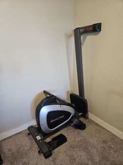 Fitness Reality Rowing Machine
