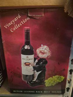 Vineyard Collection Butler Leaning Back Wine Holder