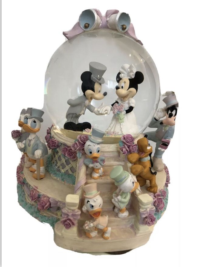 Disney Mickey&Minnie Wedding Snow Globe