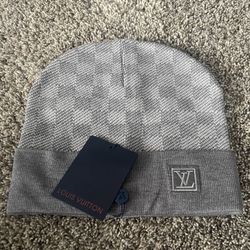 LV Beanie & Belt Set