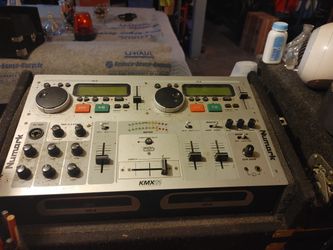 Vintage Old Mixer Amp Speaker