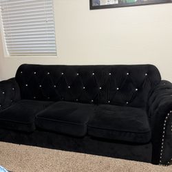 Black Tufted 3pc Sofa