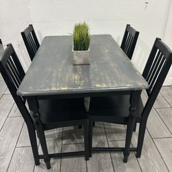 Kitchen Table With 4 Chairs Delivery Available 