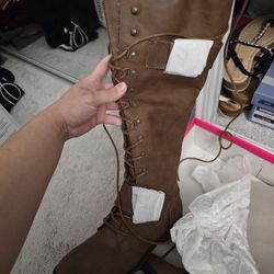 Boots Size 7