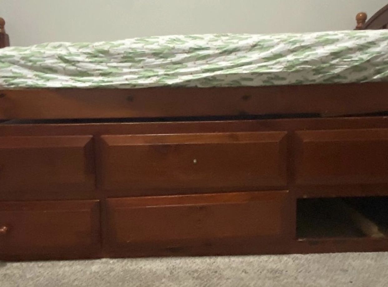 Twin Bunk Wooden Bed Free Pickup Without Mattresses