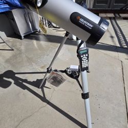 Telescope - Celestron 114 LcM