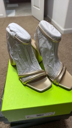 Women shoes