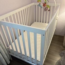 Baby Crib and Mattress in like new Condition 
