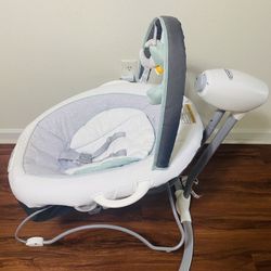 Graco Baby Swing with Portable Bouncer- Like New
